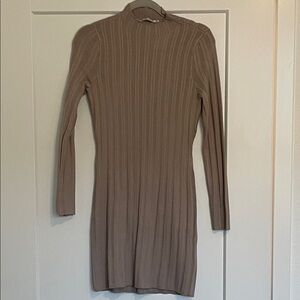 Abercrombie & Fitch Taupe Long Sleeve Dress